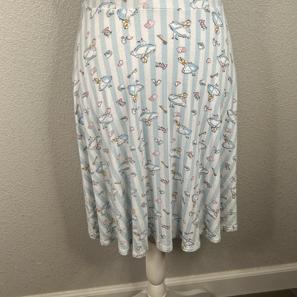 Disney Classic Alice in Wonderland Print Fit & Flare Peter Pan Collar Dress Med - Picture 3 of 8